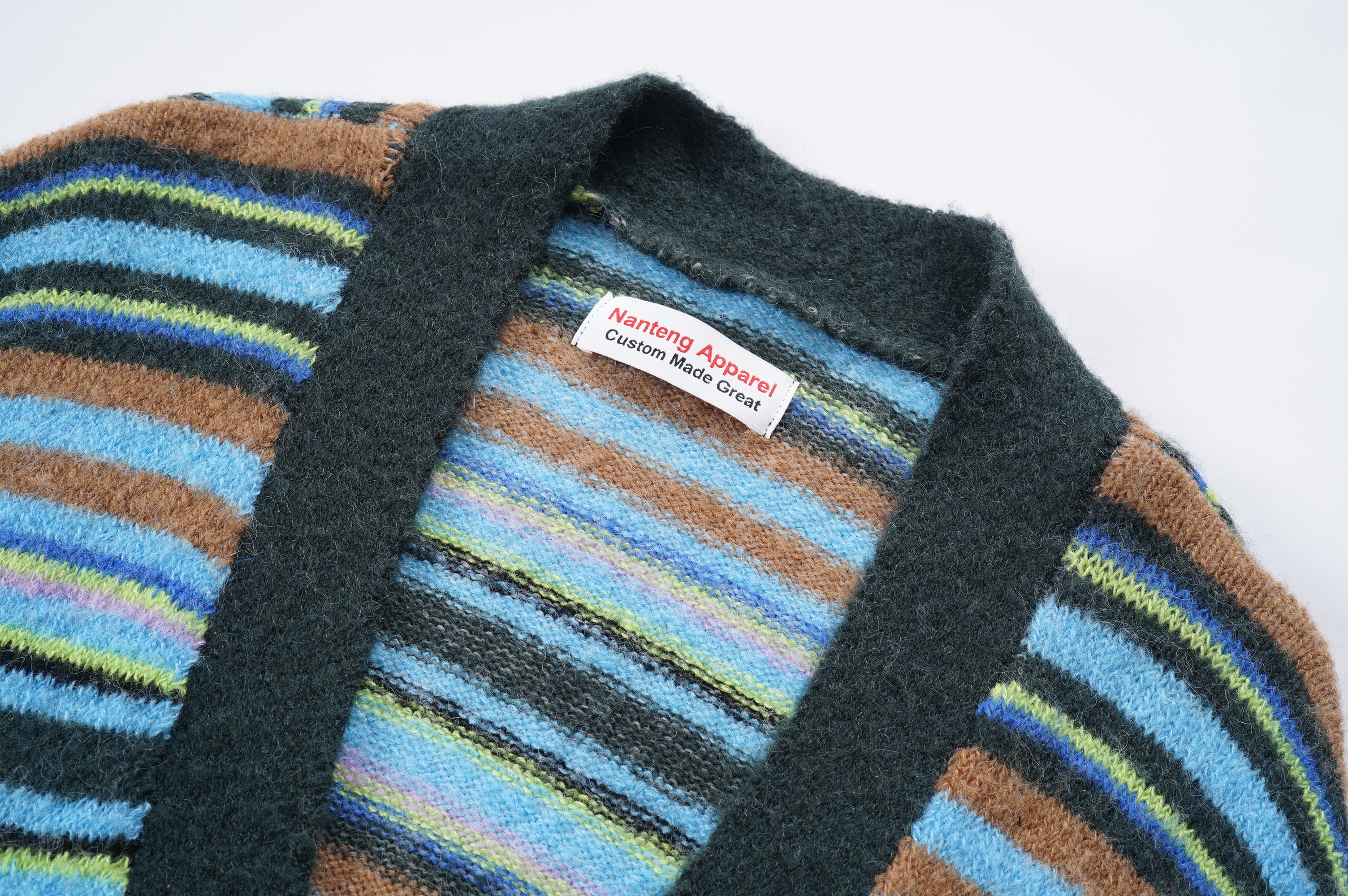 Nanteng Custom OEM V-Neck Ribbed Cuffs And Hem Loose Mohair Color Block Striped Wool Knitting Men Cardigan Sweater