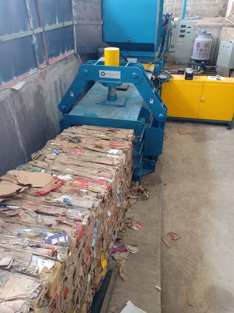 CE certificated hydraulic automatic waste paper baler machine/waste paper baling press