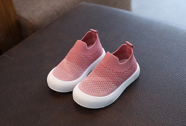 New Arrival Factory Fashion Rubber Soles Kids Shoes Solid Color Socks Cotton Warm Non-slip Woven Baby Boy Flying Woven Shoes