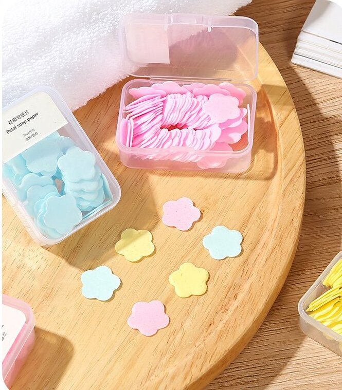 Wholesale flower petal pedicure Melting Bath Soap Flower Paper Soap Flakes Natural Fragrance Mini Disposable Paper Soap Sheets