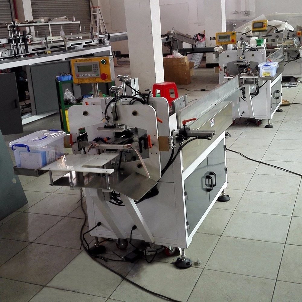 New style automatic napkin tissue paper soft packing machinery