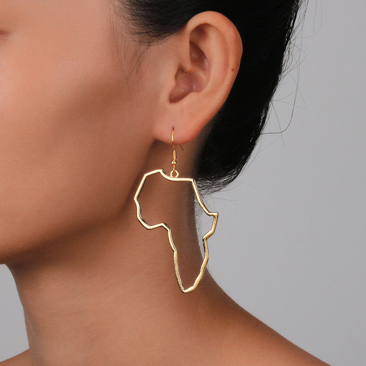 Gold Plated Stainless Steel Hoop Exaggerate Large Gold African Hoop Africa Map Earring