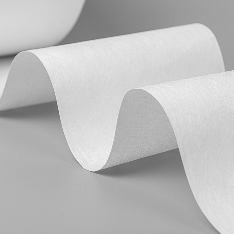 PFE99/95 White Non Woven Melt Blown Fabric Roll FFP2 FFP3 Standard 100% Polypropylene For Face Mask