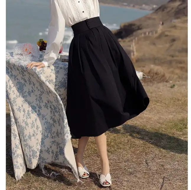 Spring new three-grain buckle female retro high waist a word medium-length French umbrella skirt half skirt