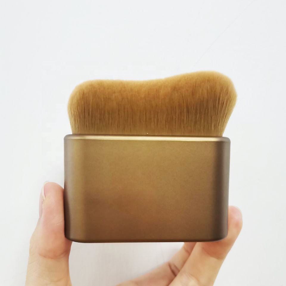 Wholesale Cosmetics Golden Private  Custom Logo Face Flat Head Makeup Single Kabuki Dense Tan Body Brush