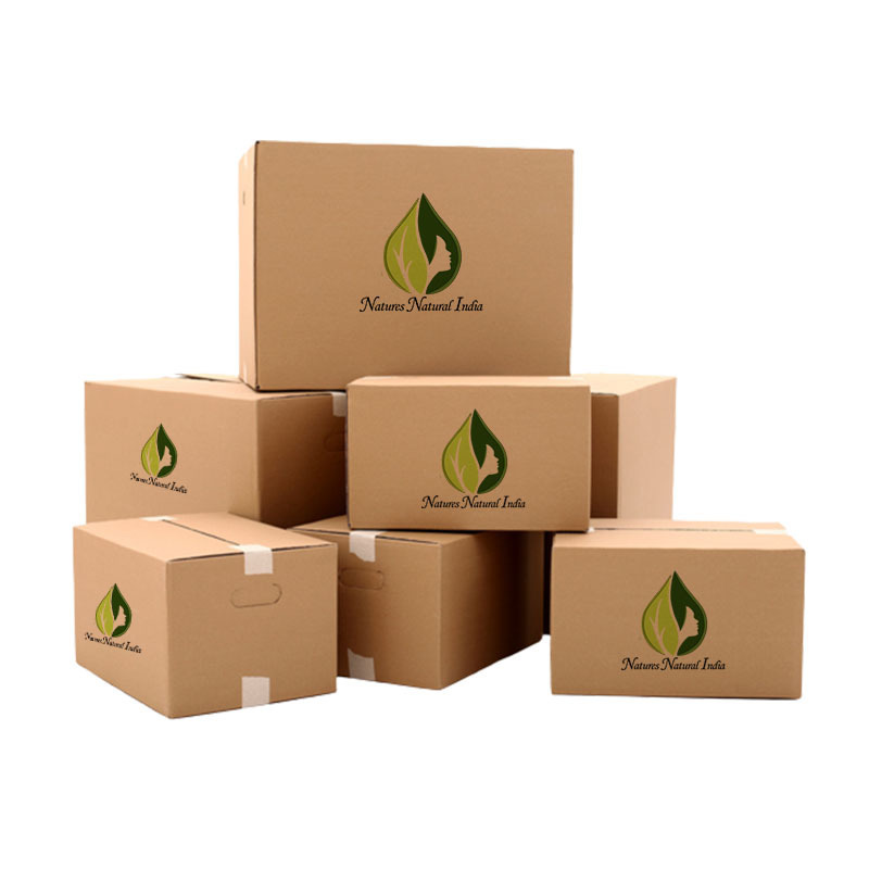 Bulk Packaging Available for Pure Armoise Essential Oil Manufacturer of Pure Natural Mugwort Essential Oil for Export