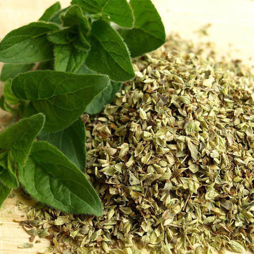 Oregano Oil Food Grade 100% Natural Oregano Oil Wholesaler | Oregano Oil in Bulk