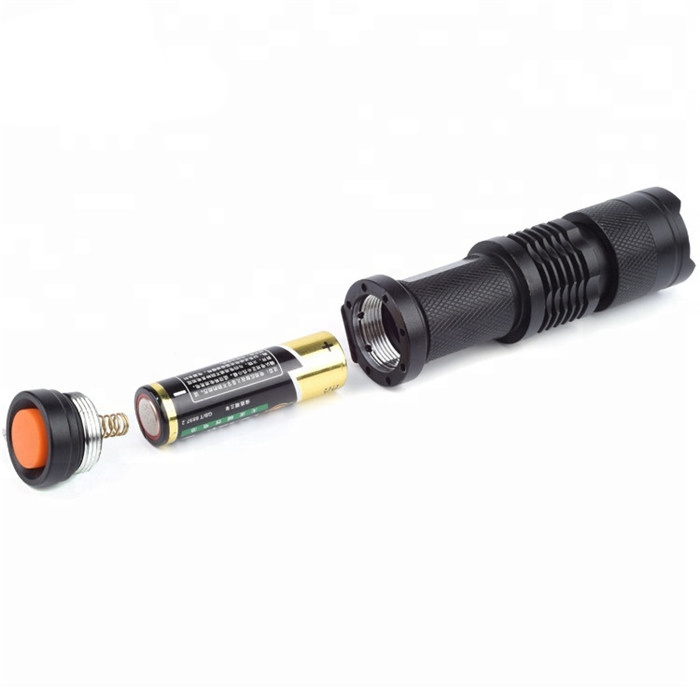 Outdoor Zoomable Mini LED Torch 14500/AA Powered Q5 tactical Mini Led Flashlight with pocket clip