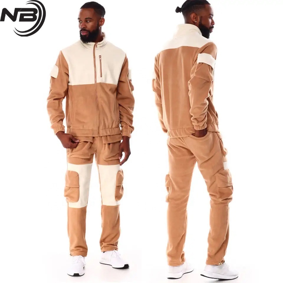 OEM New Design 2024 Cargo Style Funnel Neck Sweatsuit for Men Premium High Quality Custom Breathable 2 Piece Tracksuit