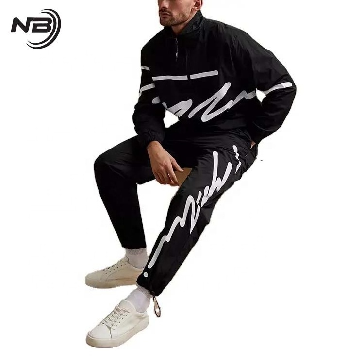 Wholesale Custom Design Windbreaker Quarter Zip Sweatsuit High Quality Parachute Material Strings at Bottom Tracksuit for Men