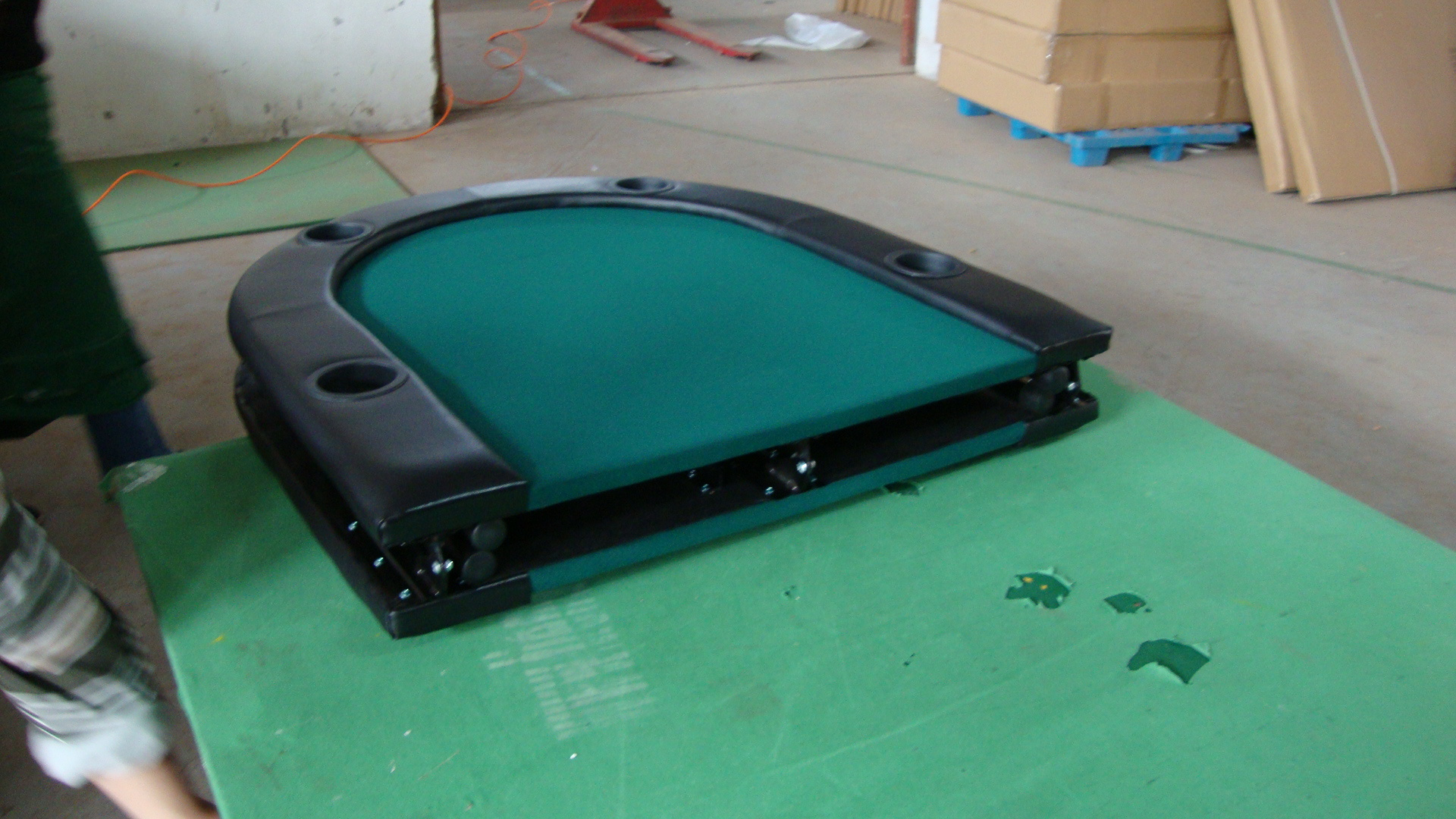 84 Inch Poker Table With Folding Steel leg