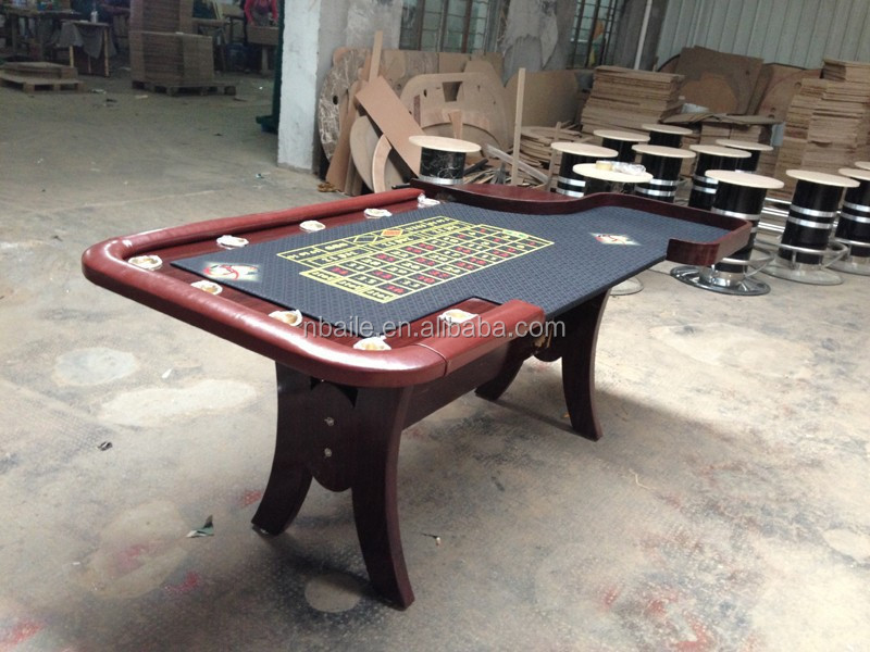 84 Inch Deluxe Casino Style Roulette Poker Table