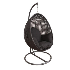 Yinzhou Living 2024 Outdoor Rattan Furniture Best Selling Modern Outdoor Swing Rattan Hanging Egg Chair