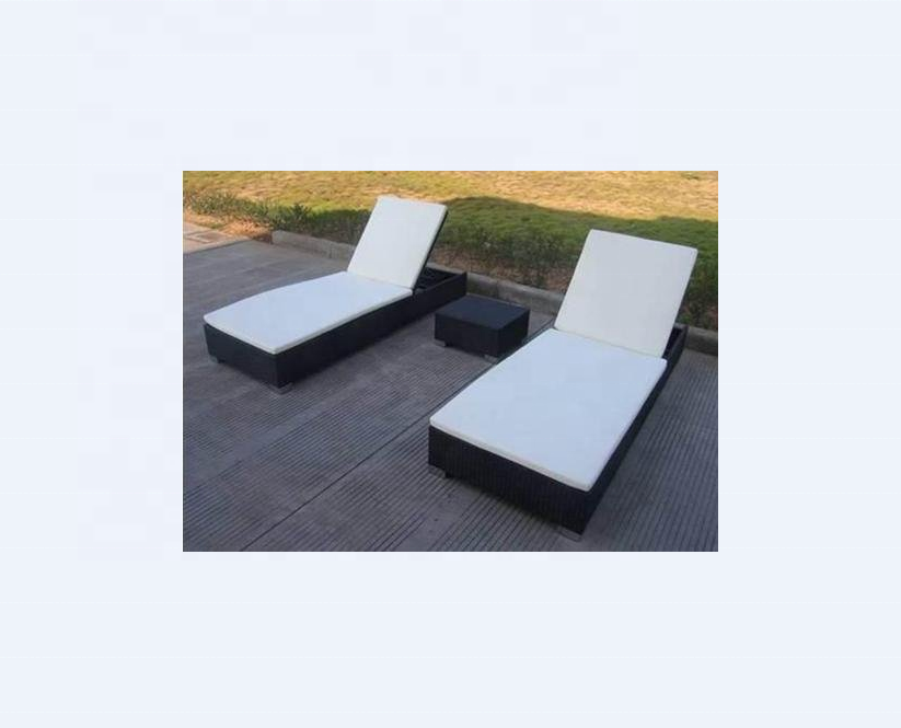 Yinzhou Living Best Sale Factory Directly Rattan Outdoor Furniture Sunbed