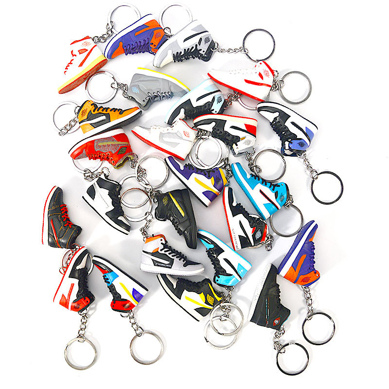 Wholesale Model Sneaker Jordaneliedlys Men Basketball 3D Mini Shoe Keychain