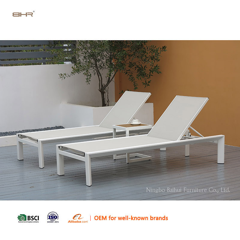 BHR Modern Poolside Lounger Set Aluminum Outdoor Pool Bed Sun Lounger Sunbed with Side Table