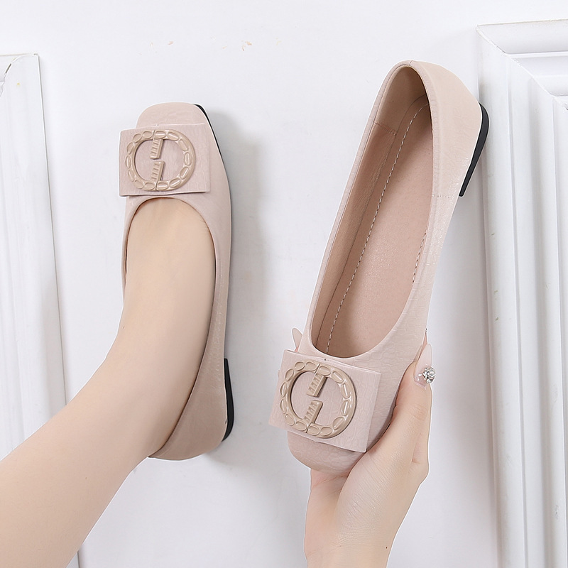 Hot selling luxury brand shoes doll shoes for women flat lady casual walking shoe