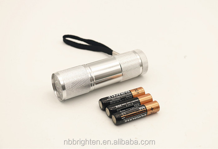 Factory Hot Sale 3*AAA Battery Powered EDC Housing Pocket Aluminum 9 led Mini Flashlight for Kids