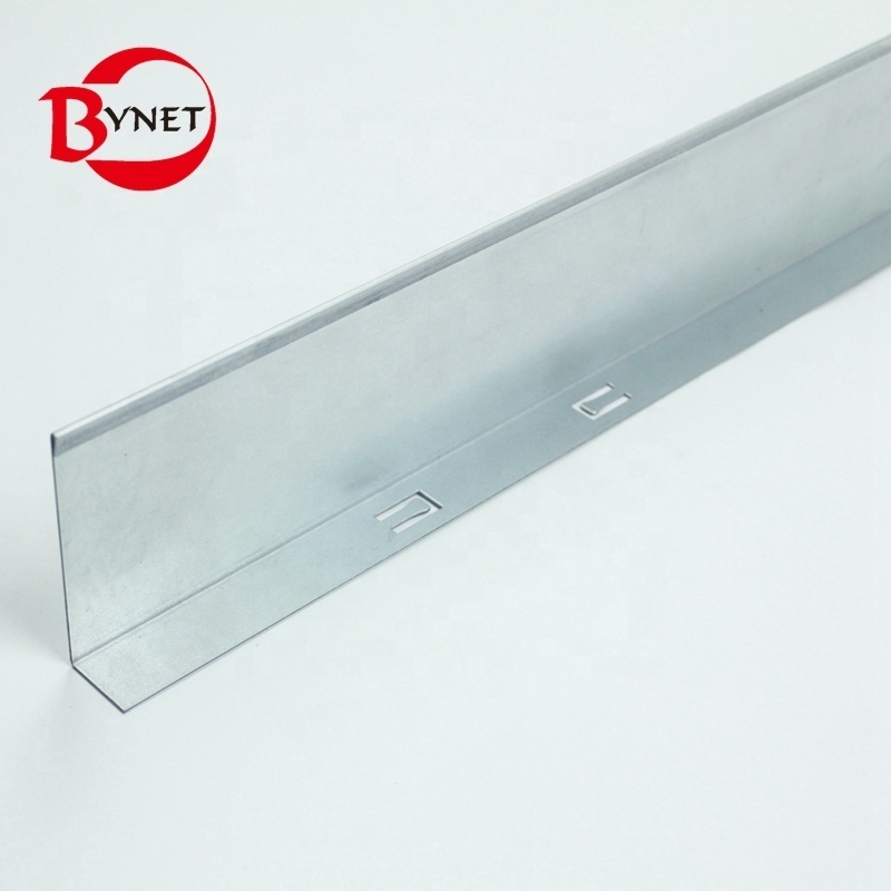 Divider for electro galvanized and stainless steel wire mesh cable tray