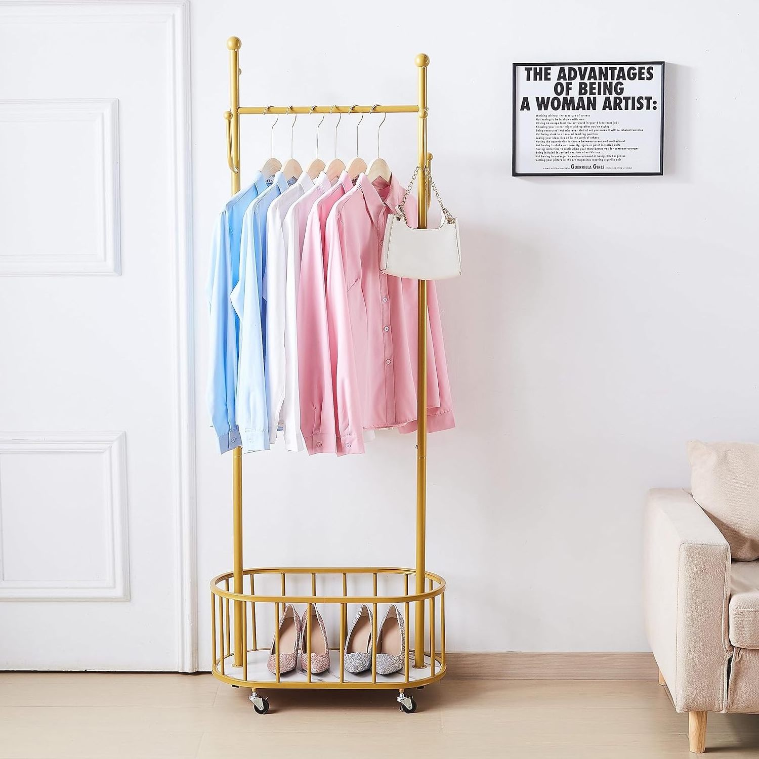 Hot Sale Bedroom Wood Clothes Rack Shelf Garment Hanging Multiifunctional Metal Entry Simple Coat Rack With Wheel