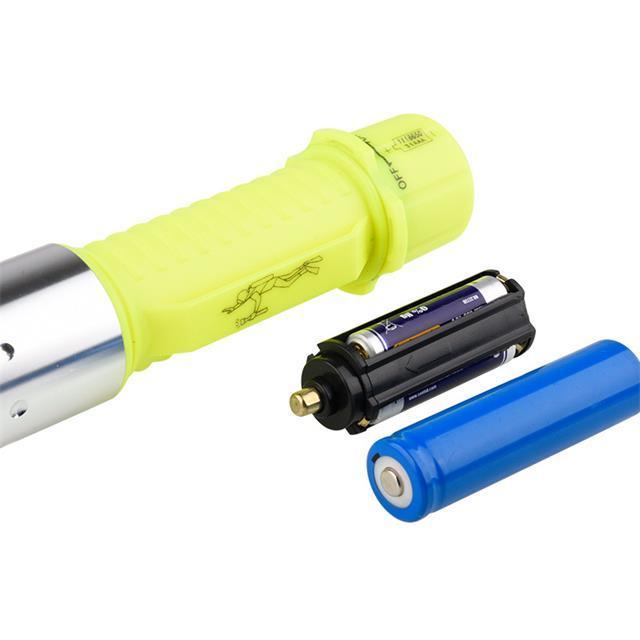 AAA battery 500 luminens Swimming flashlight led diving torch waterproof flashlight for diving