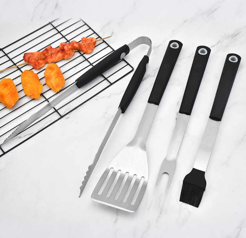 High Quality 4-pcs BBQ tool Set Grill Tool Set With Anti Slip Grip