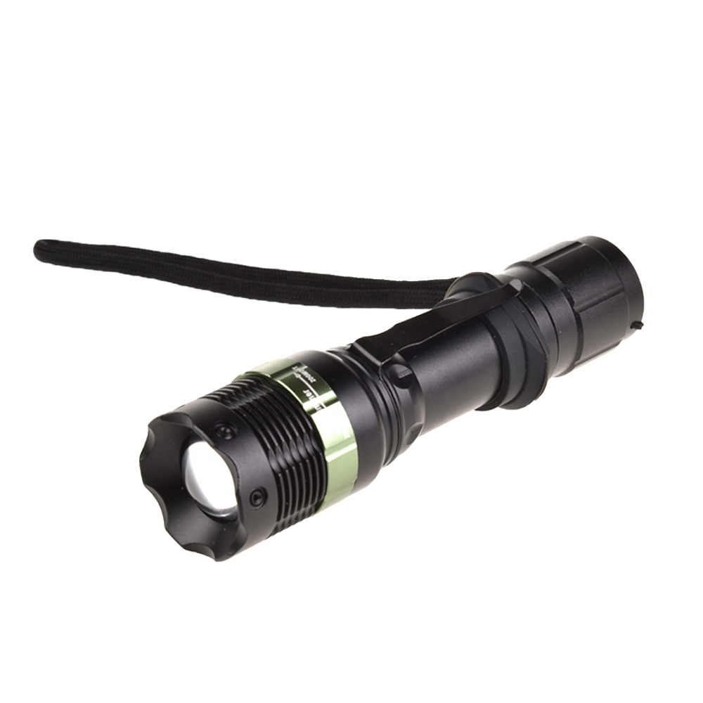 Zoomable Led Flashlight Lanterna De Led Camping Aluminum High Performance 800 Lumen 30 12 IP67 Clover Aluminum Alloy Emergency