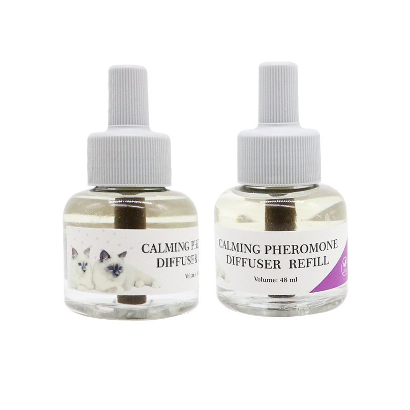 Classic Cat Calming Pheromone Diffuser, 30 Day Starter Kit (48 mL)