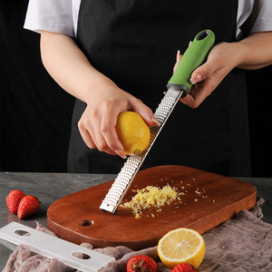 Best Sell Lemon Zester Manual Stainless Steel Parmesan Chocolate Fruit Nutmeg Vegetable Grater Heavy Duty Cheese Grater