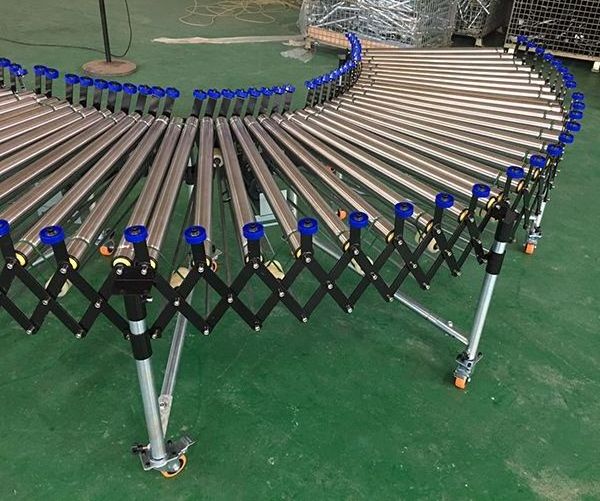 DY-31  Expandable stretchable carrier carbon steel motorized roller conveyor