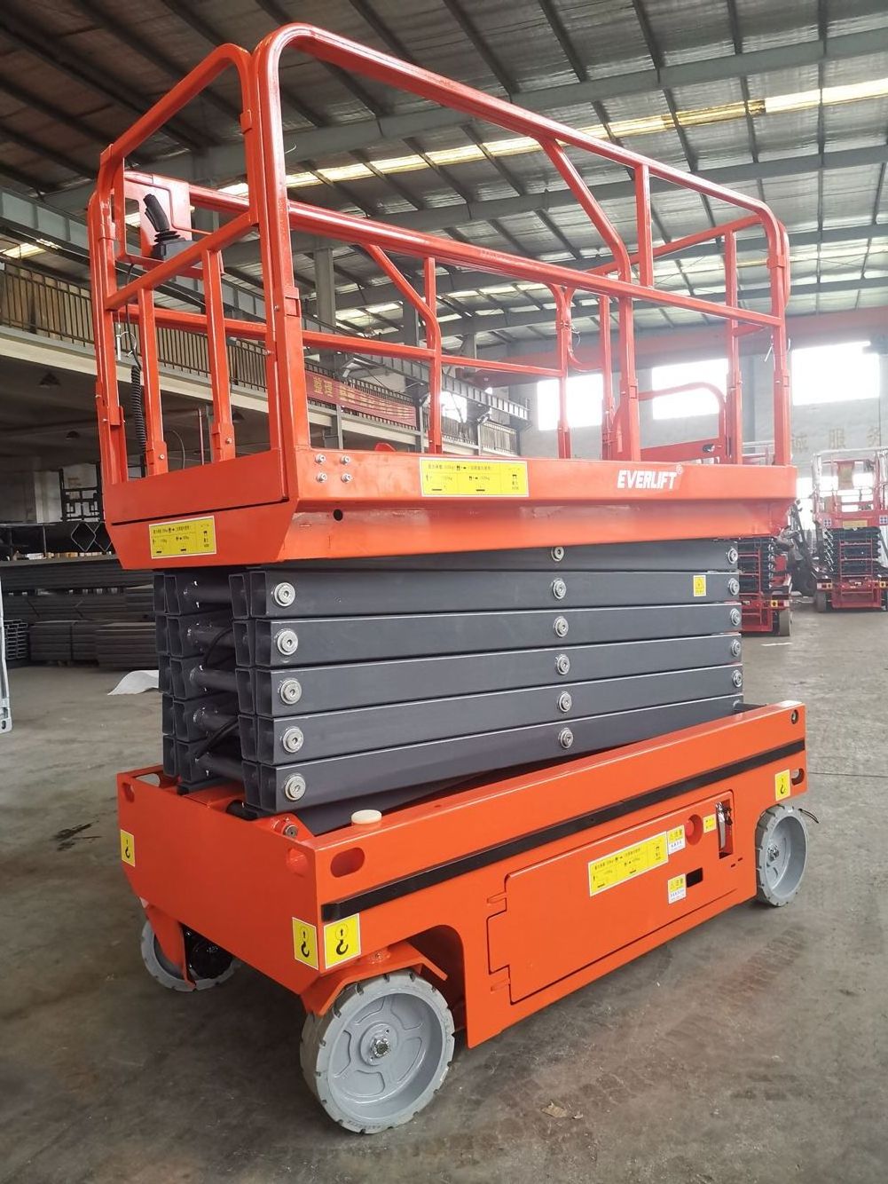 Factory price 8M 10M 12M 14M self-propelled scissor lift work lifting platform