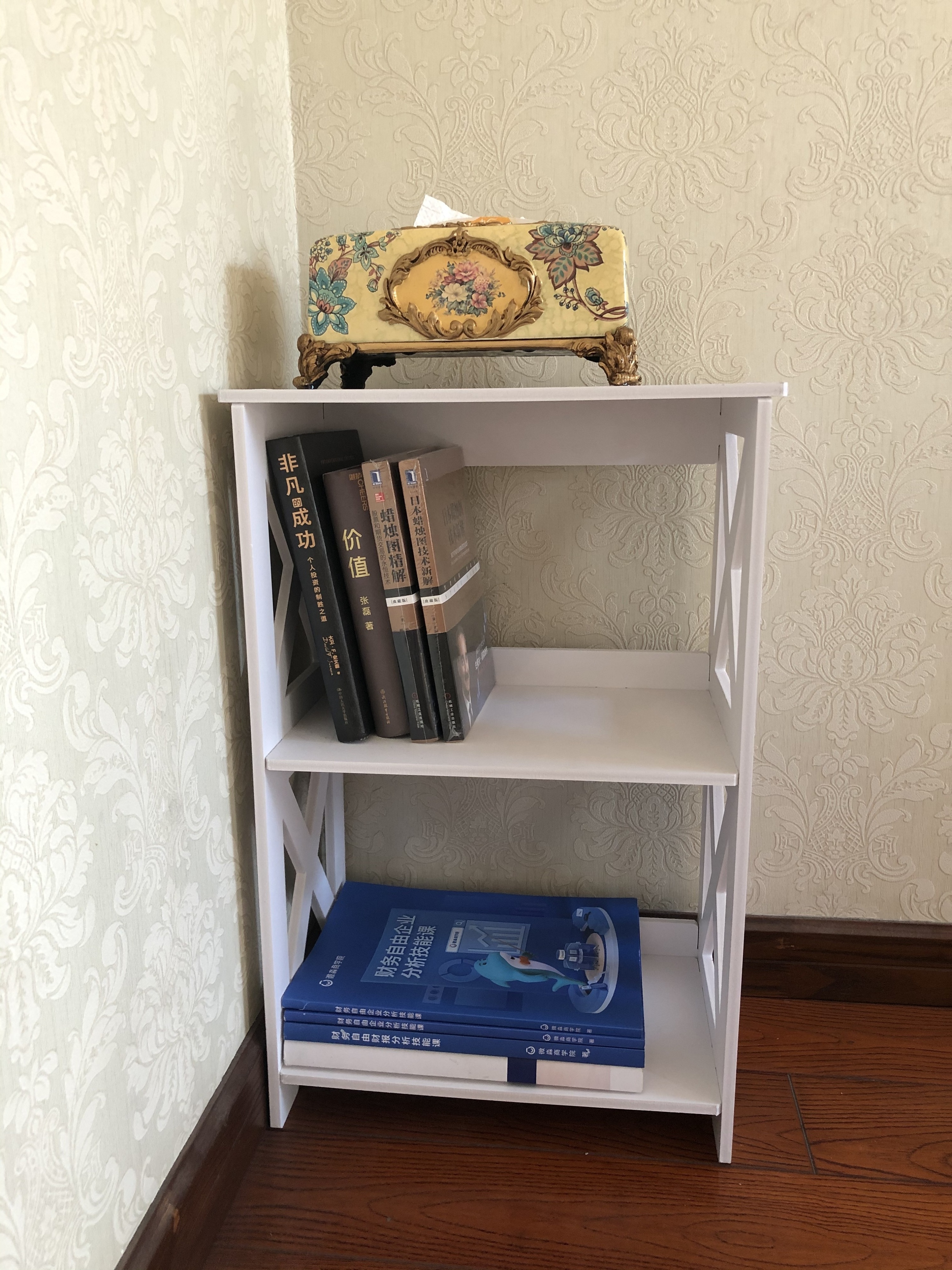 Three Story Bookshelf Shelf Small Bookshelf Bookcase  Display Rack for Bathroom  Bedroom and Living Room