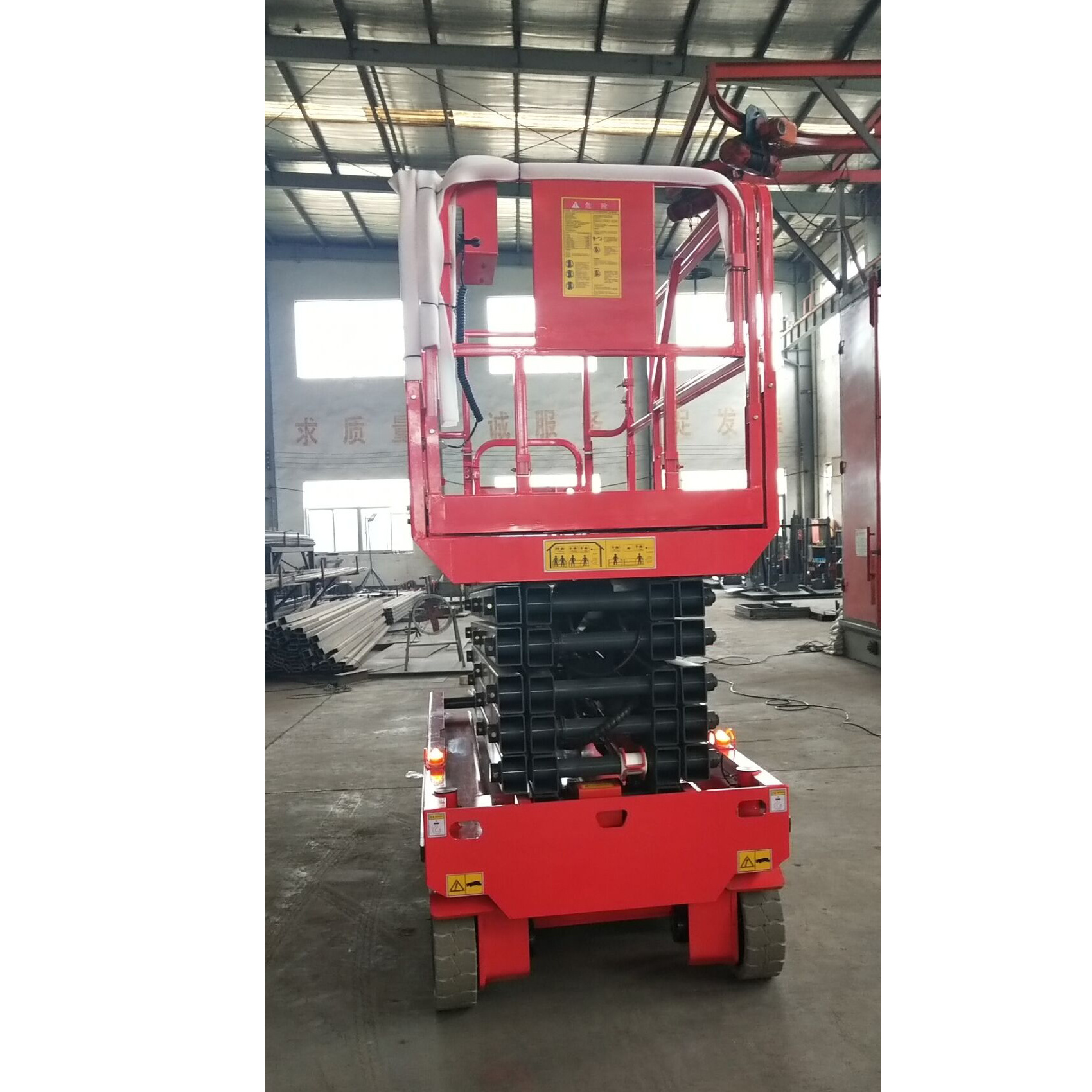 Aerial Work Platform  Full Electric Scissor Lift  Max 14 M  With Hydraulic Driver and Self Propelled Scissor  Lifter