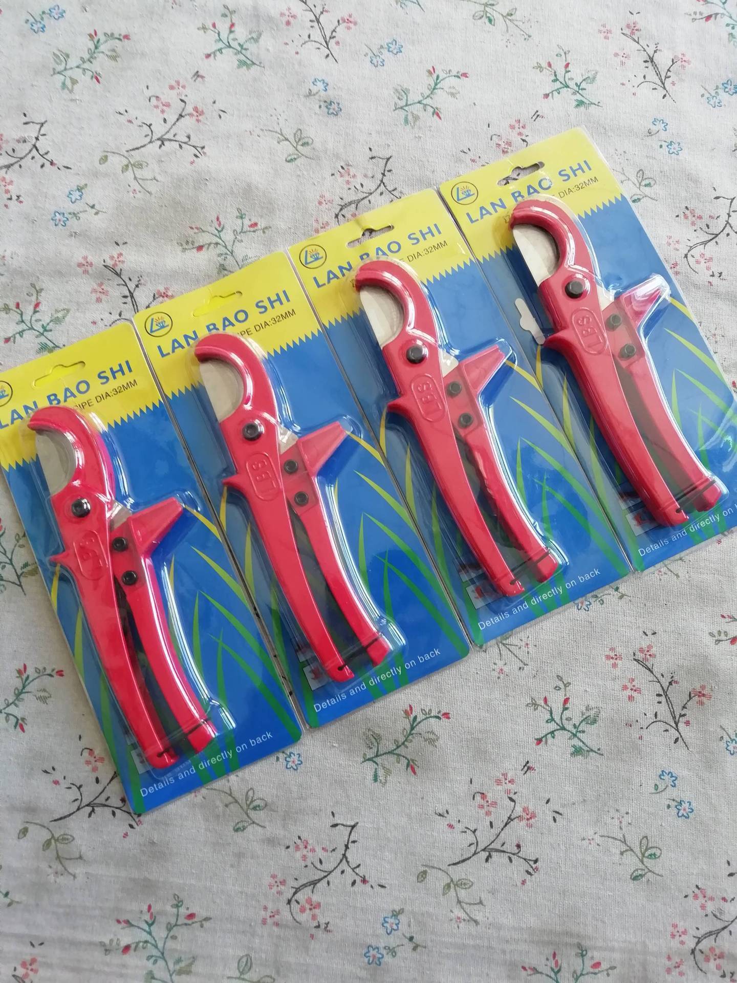 PPR plastic water pipe scissors multi-utility pipe knife aluminum plastic quick cutting PVC pipe cutter