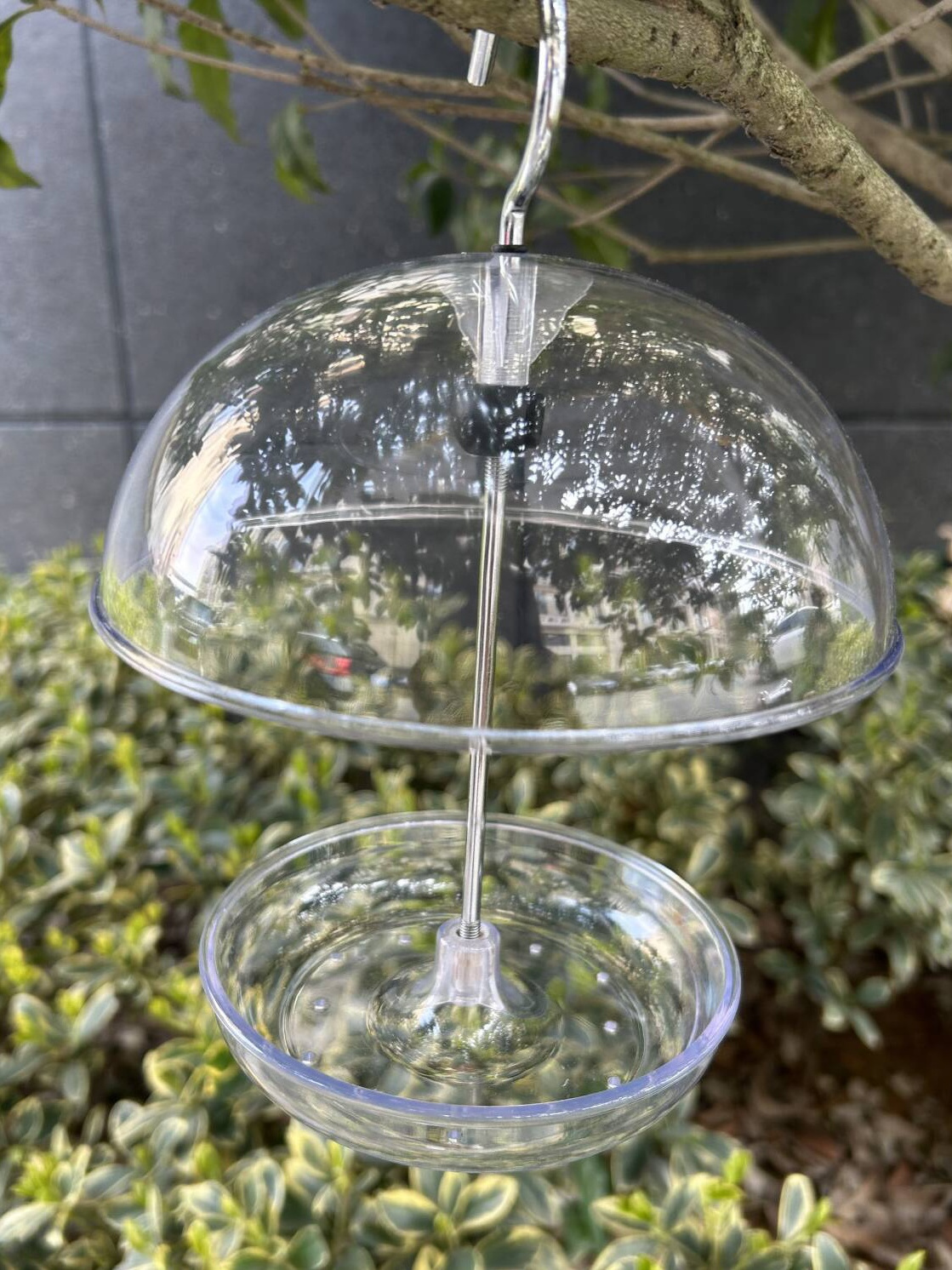 Outdoor hanging adjustable platform bird feeder, dome-top metal tray bird feeder