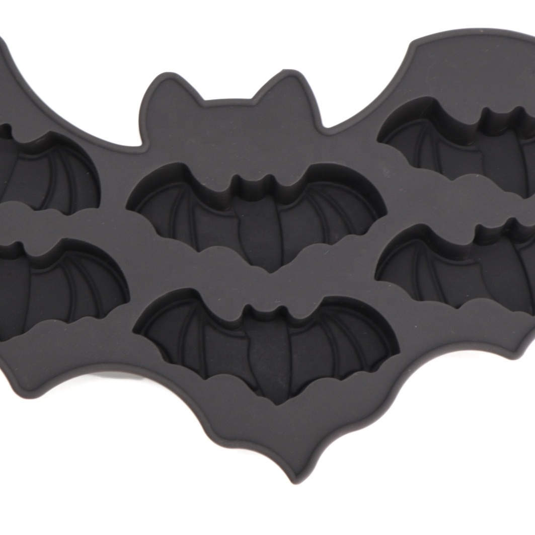 Customized Color Divided 6 Cavity Silicone Ice Cube Trays Halloween Party 3D Bat Shape Candy Chocolate Ice Mold