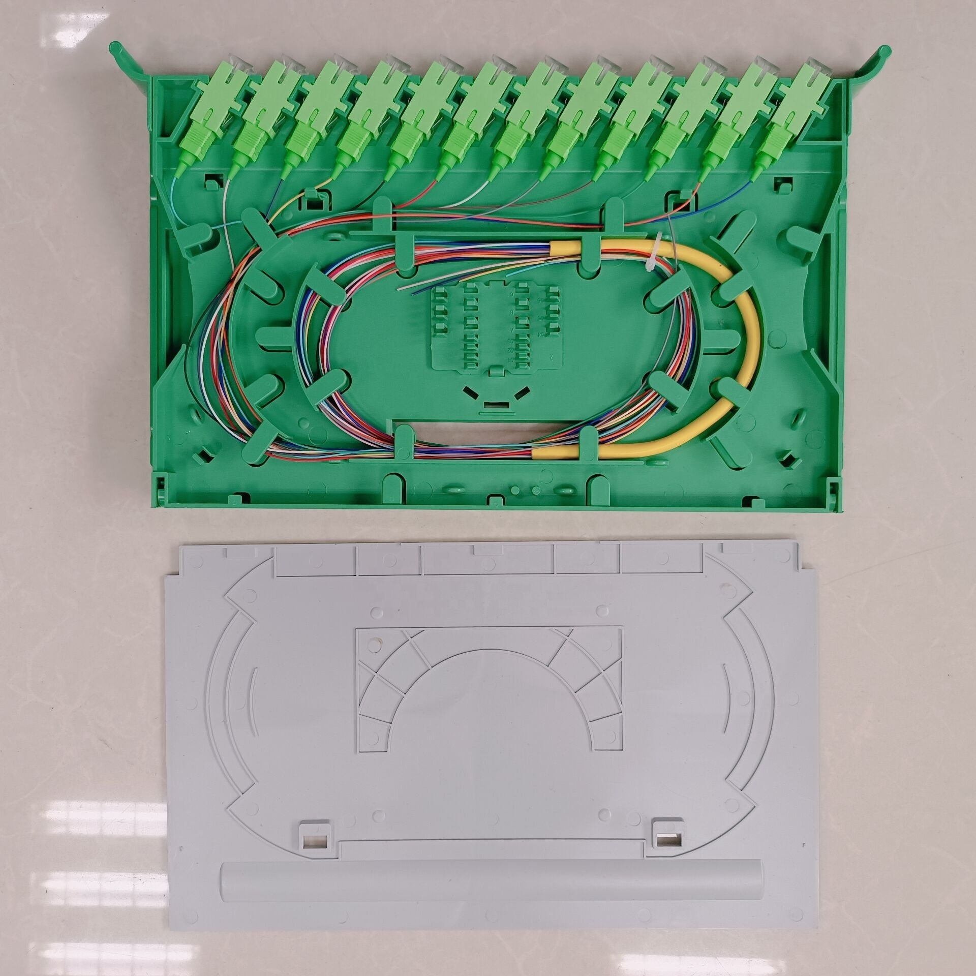 24 port fiber optic splice tray with pigtail and adapter for fiber optic cabinet patch panel