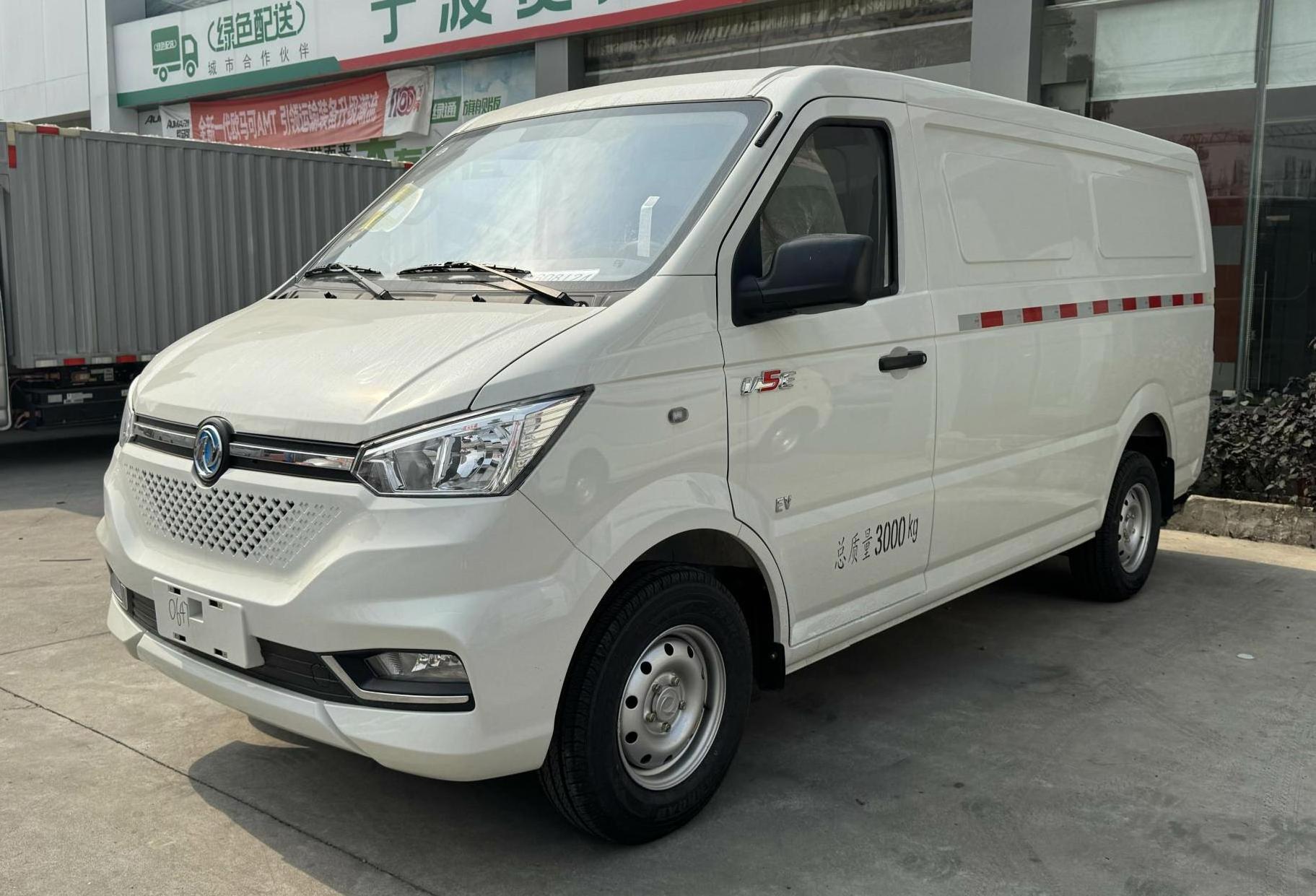 used high speed electric  van cargo truck transport cargo mini van china DFAC DONGFENG