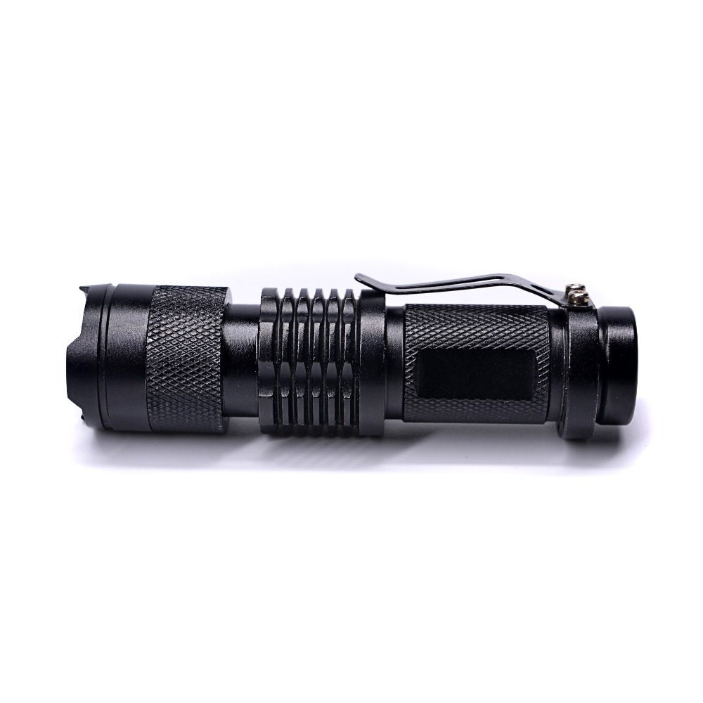 Low Price Super Bright Anti-Skidding Compact 3 Modes Tactical Mini Zoomable Super Bright LED Flashlight with Clip