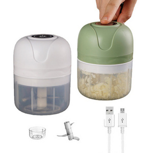 Mini Plastic Chopper 3 Blades USB Charging Garlic Onion Carrot Chopper Food Processor