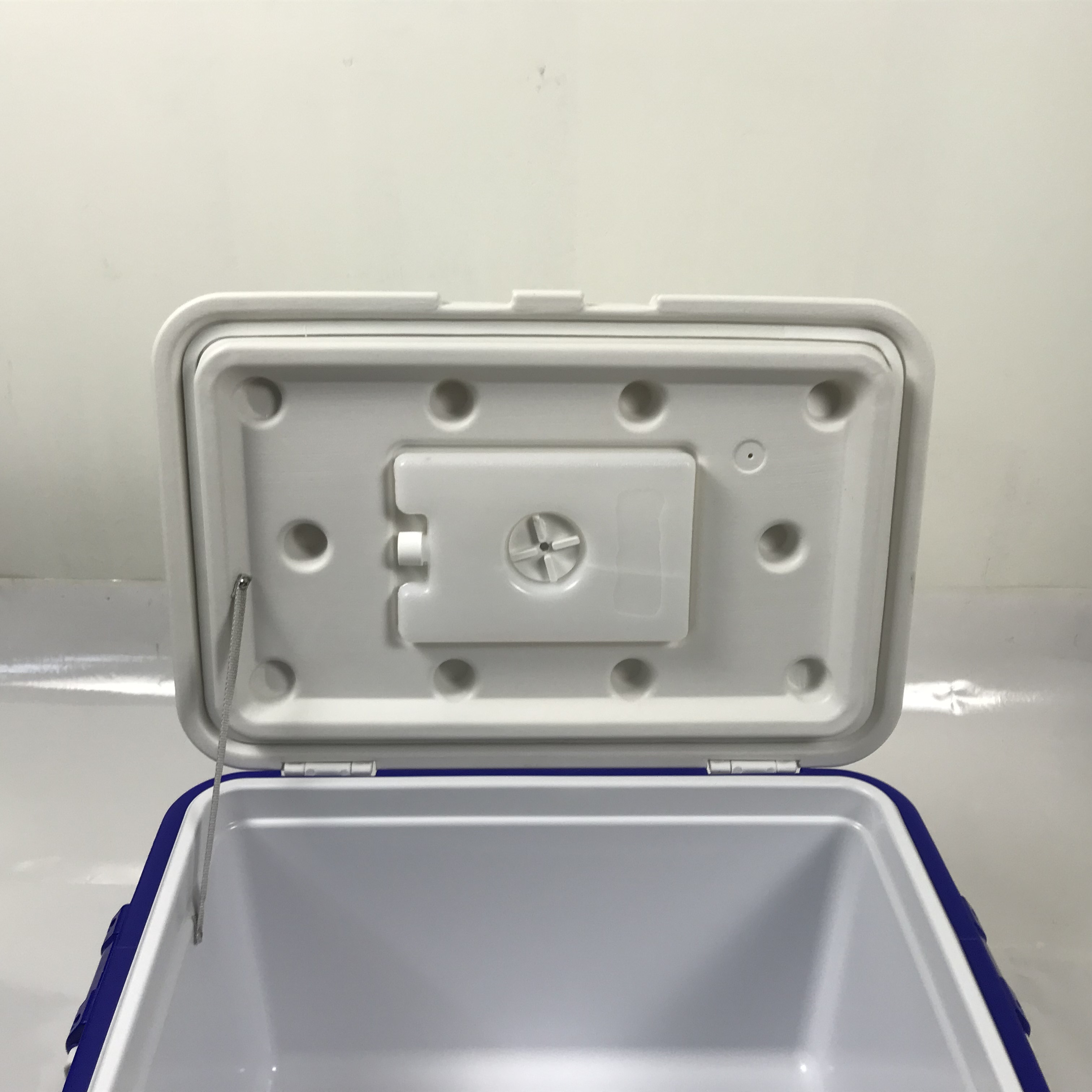 Heavy Duty Hdpe Thermocol Box Transportation Box Ice Chest Cold Box Outdoor