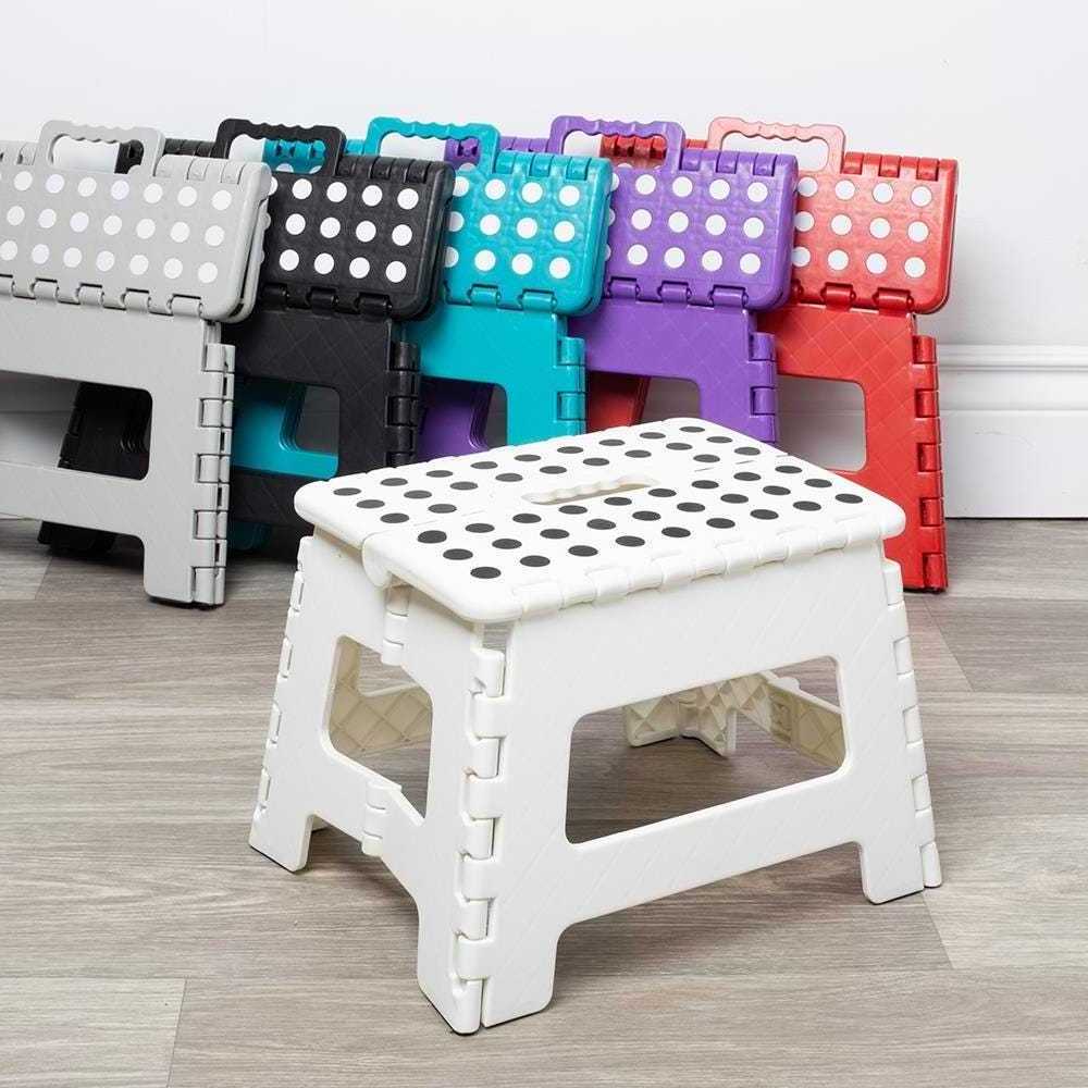 High Quality Portable Foldable Telescopic Stool In Sturdy Plastic Material