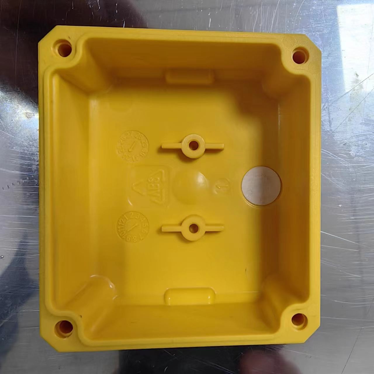 china plastic mould making Plastic Injection Molding High quality custom mouldings plastic model