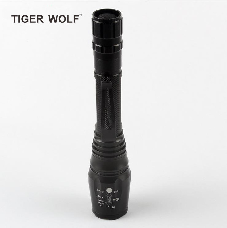 High quality 18650 lithium battery powered LED torch 1200lumens T6 10W tactical LED flashlights HL-F1001