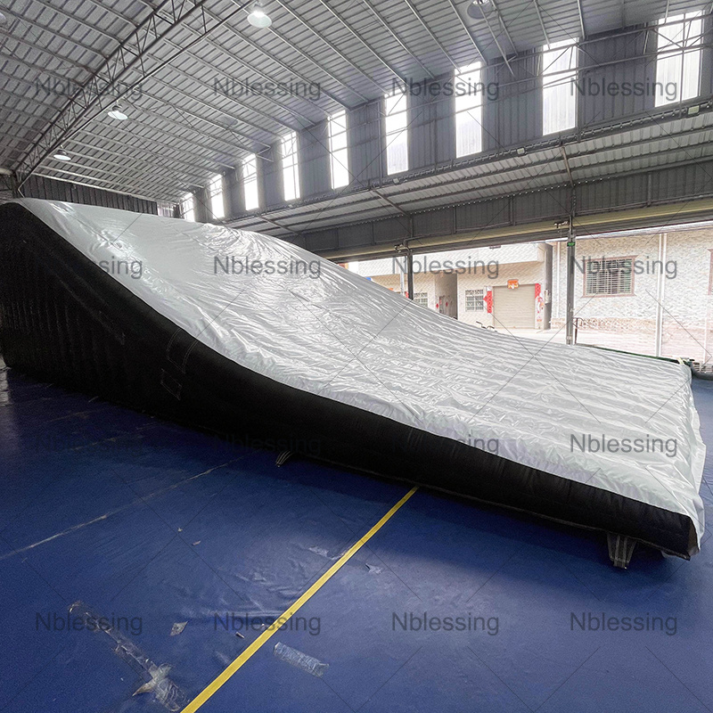 Landing Ramp Motorcycle Stunt Mountain Bike Airbag Landing Ramp Inflatable Jump Stunt Air Bag Inflatable Airbag Landing Pad