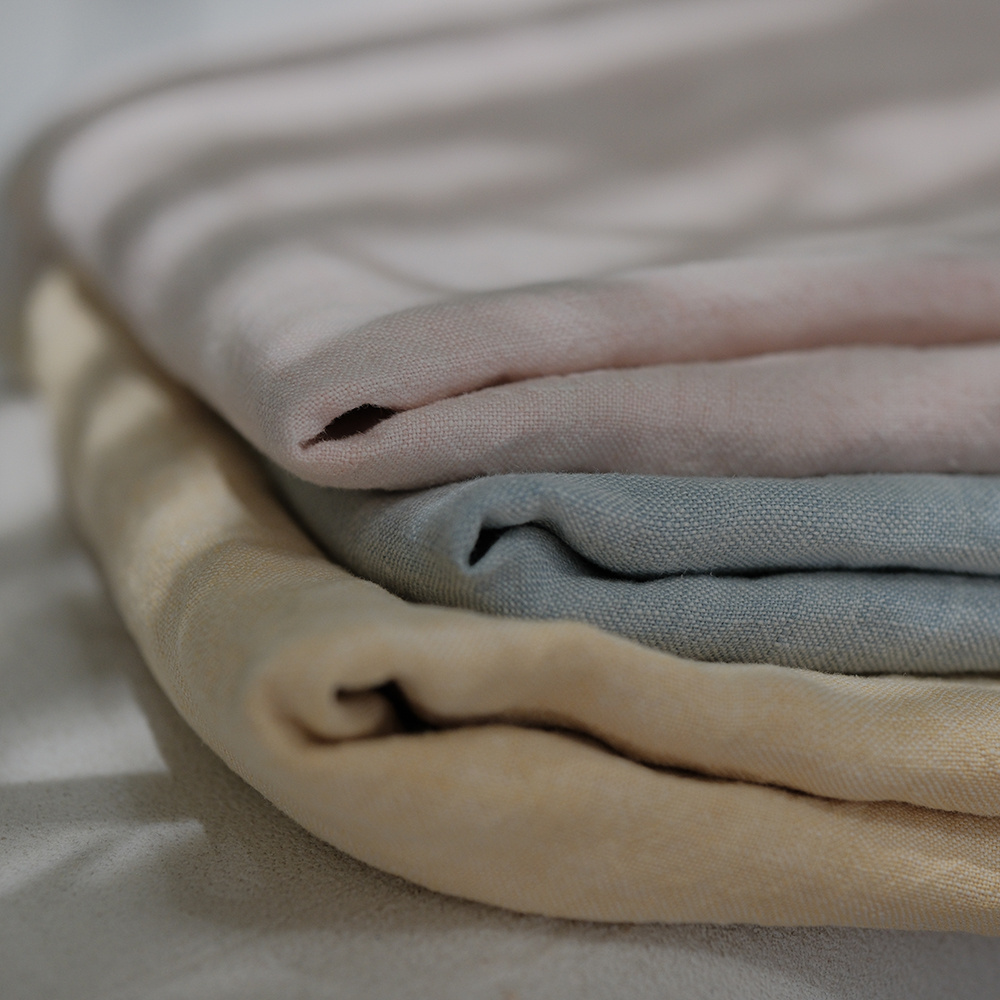 Linen throw blanket Crafted from 100% sustainably produced premium flax