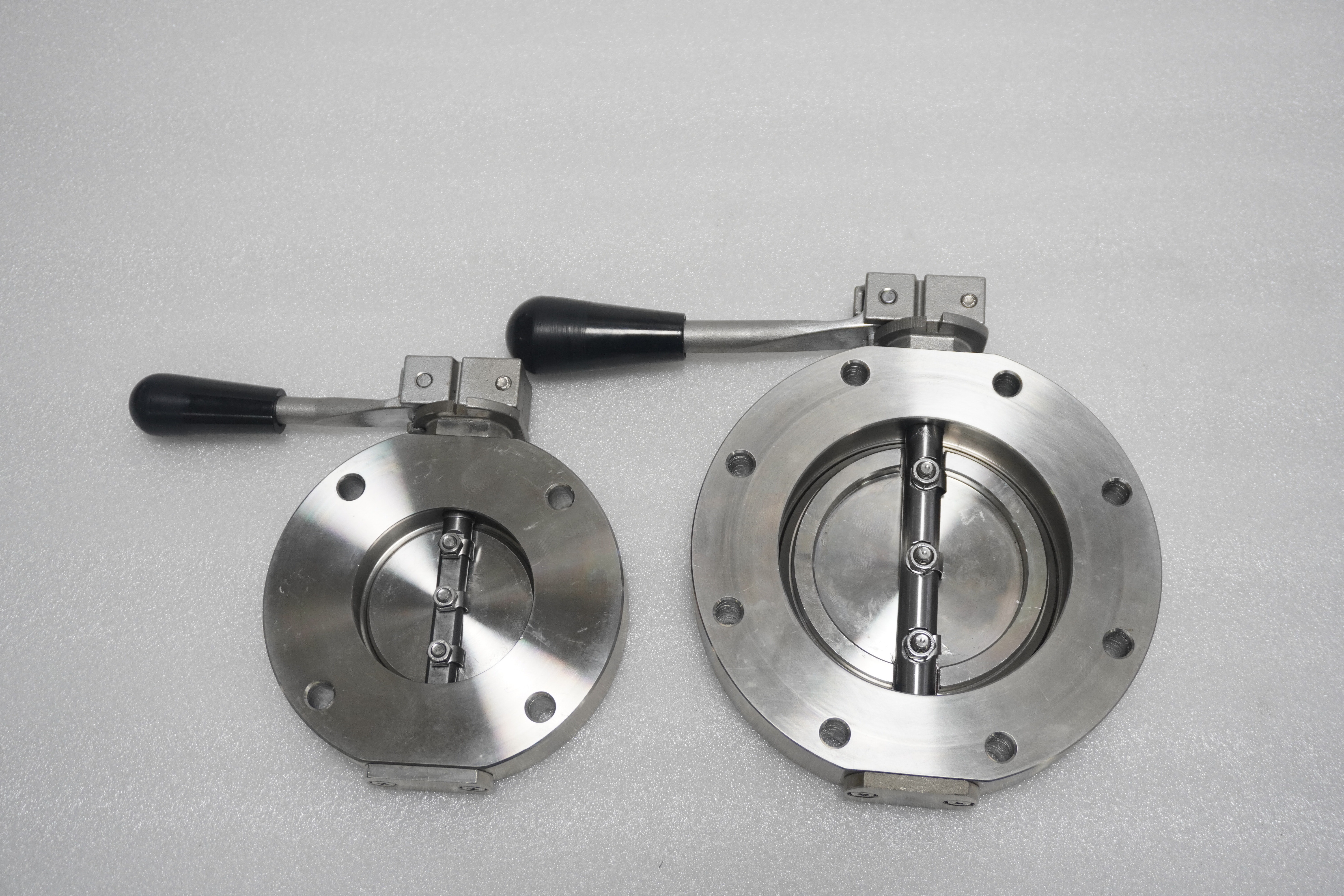 Stainless steel GI-150 Manual Vacuum control butterfly valve High Quality various sizes Used in vacuum chamber