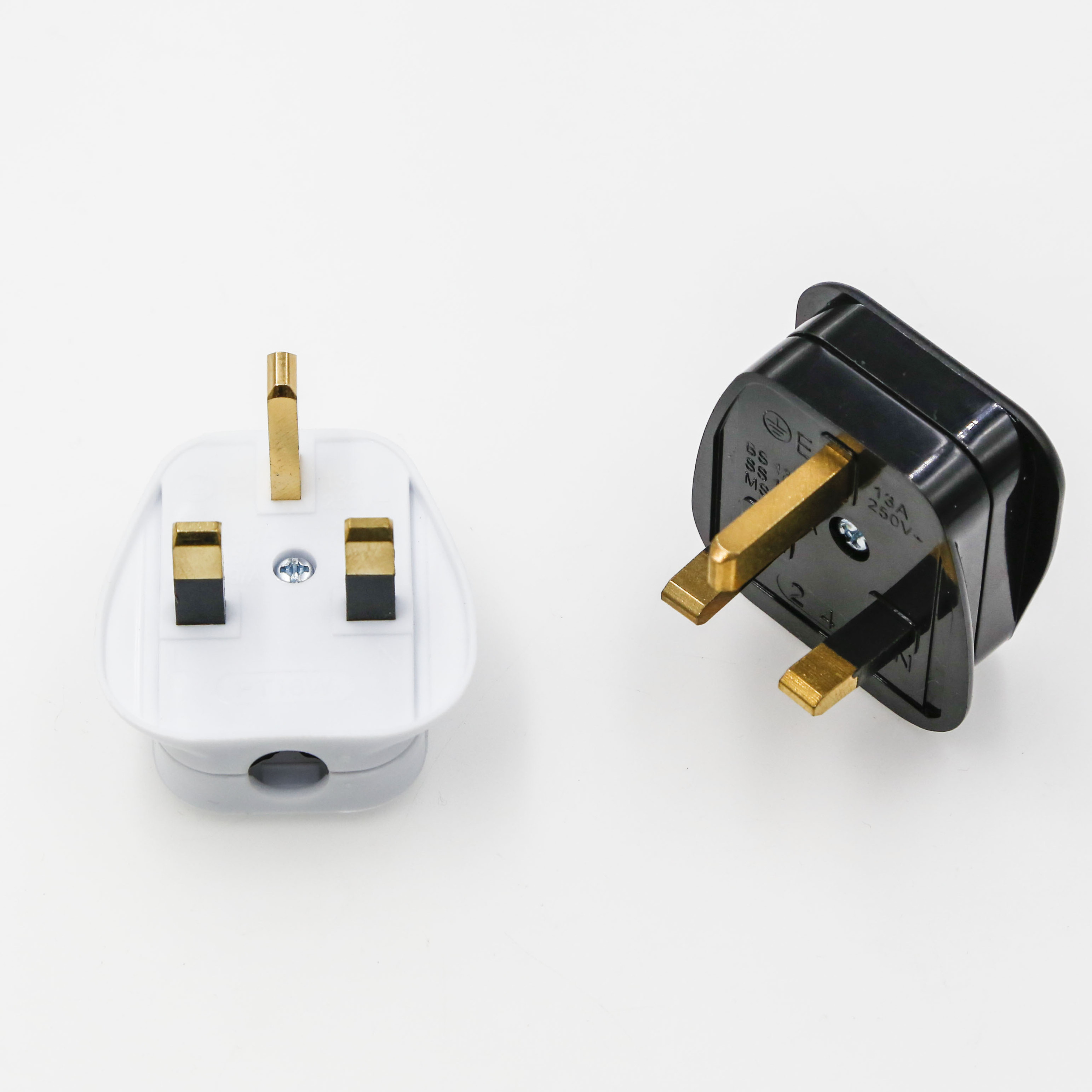 UK, Ireland, Dubai Power Plug Adapter  with 2 universal Inputs - Travel 3 Pack - Type G-077