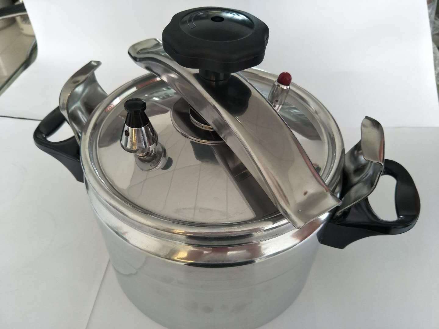 5L New And Multi-style Multipurpose Explosion Proof Soup  Pressure Cooker 22cm