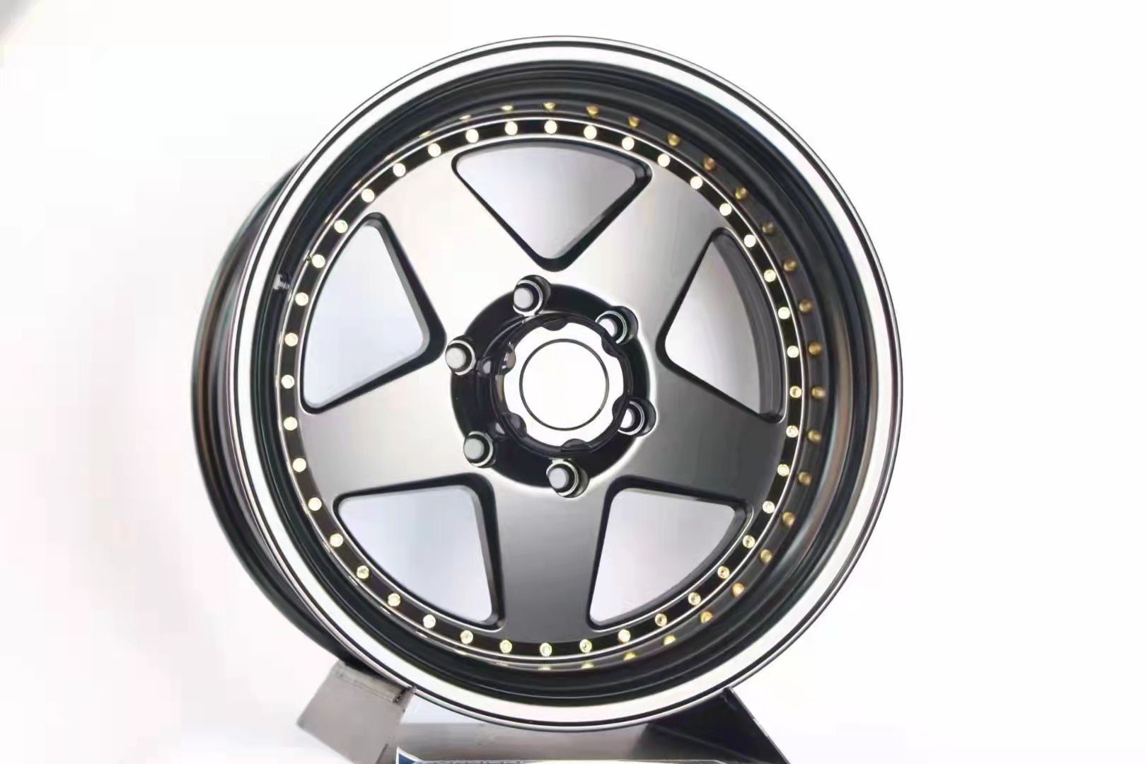 18'' x9.5''  off road  aluminium Alloy  wheel rims  star shape  6X139.7 ET15 CB100